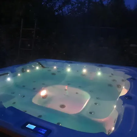 Апартаменты Chez Marie Poppins Rozerieulles